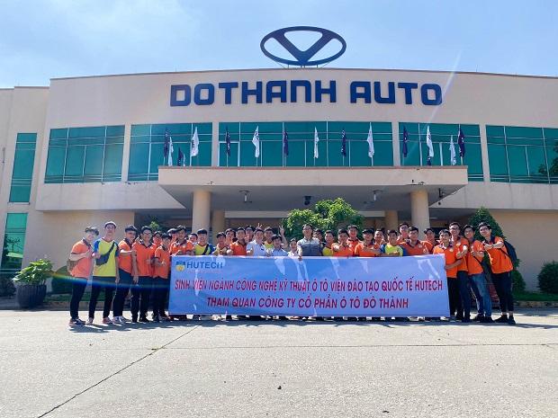 Dothanh Auto đón tiếp đoàn sinh viên HUTECH tham quan nhà máy