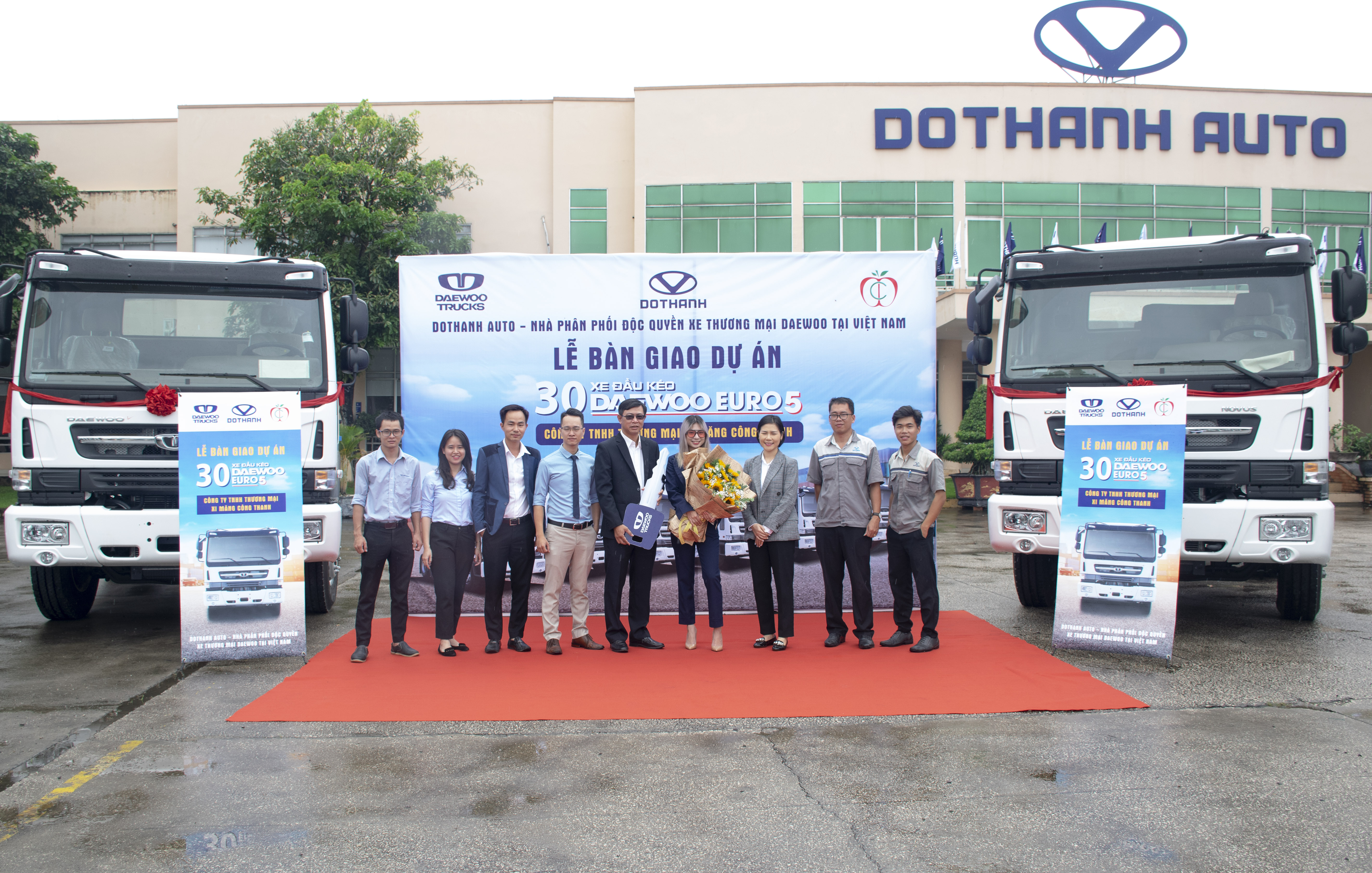 Dothanh Auto bàn giao dự án 30 xe đầu kéo Daewoo