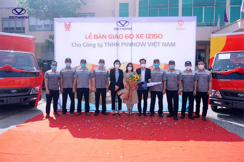 DOTHANH AUTO Tổ Chức Lễ Bàn Giao 60 Xe Tải DOTHANH IZ150 Cho PINNOW Việt Nam